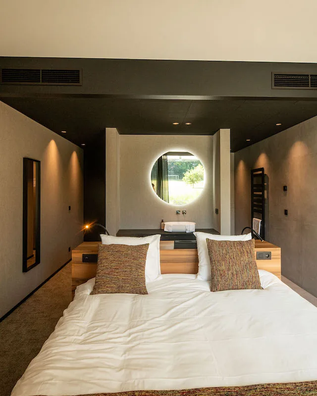 Le lit en enfilade